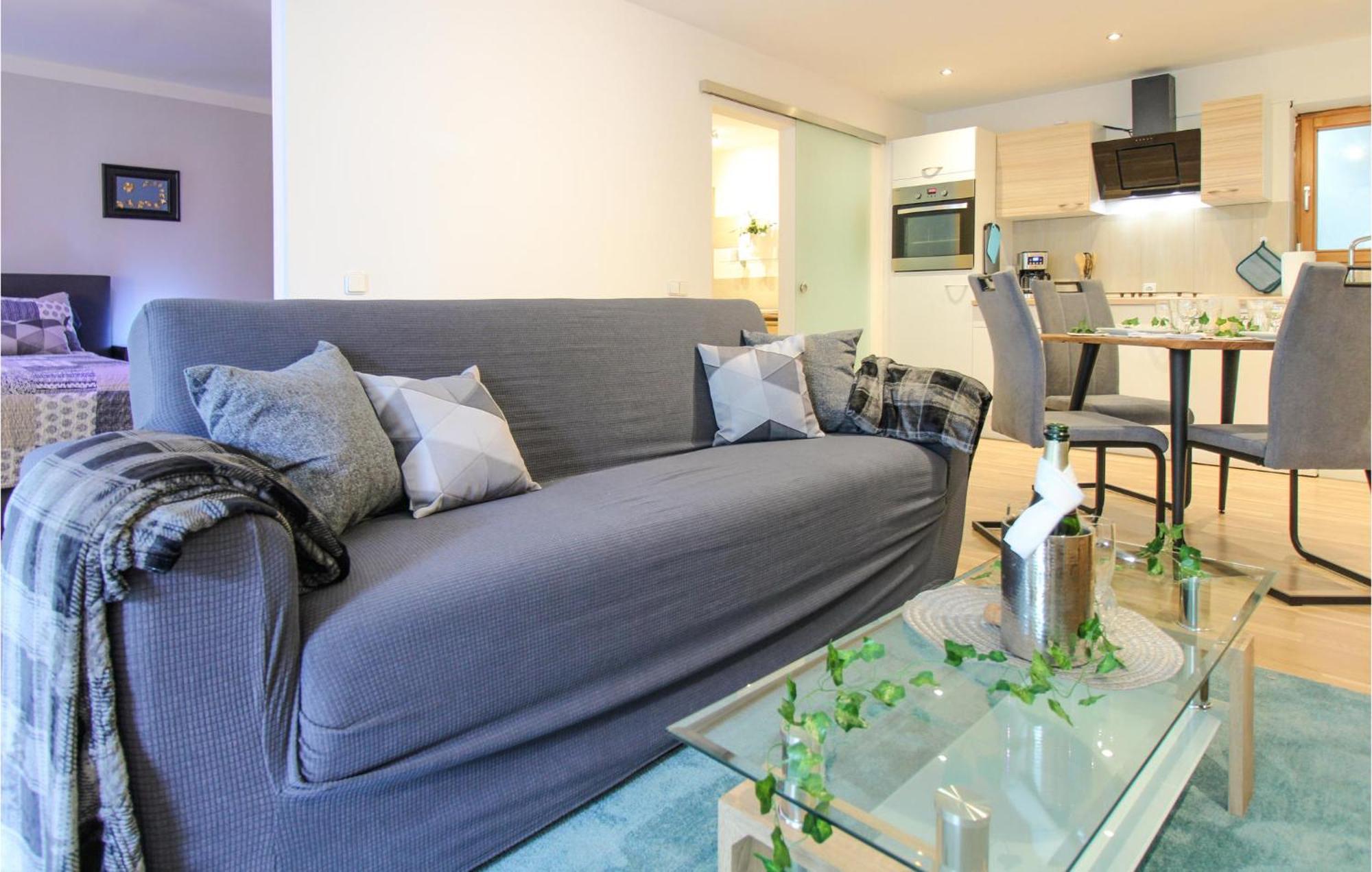 Stunning Apartment In Deggingen With Wifi Exteriör bild
