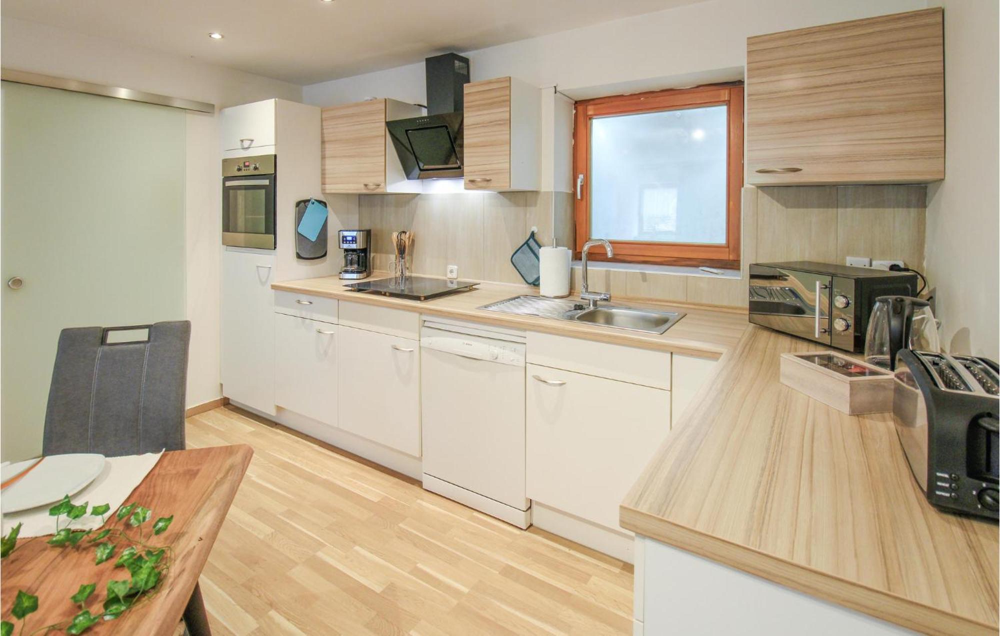 Stunning Apartment In Deggingen With Wifi Exteriör bild